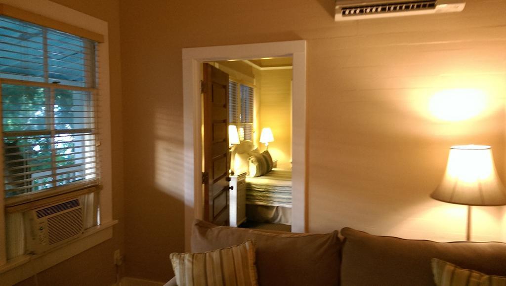 Frances Street Bottle Inn Key West Quarto foto
